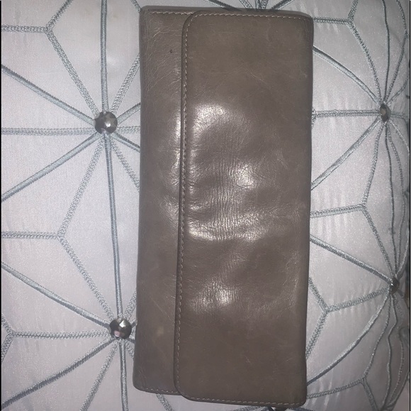 Women’s MAUVE HOBO wallet - Picture 1 of 6